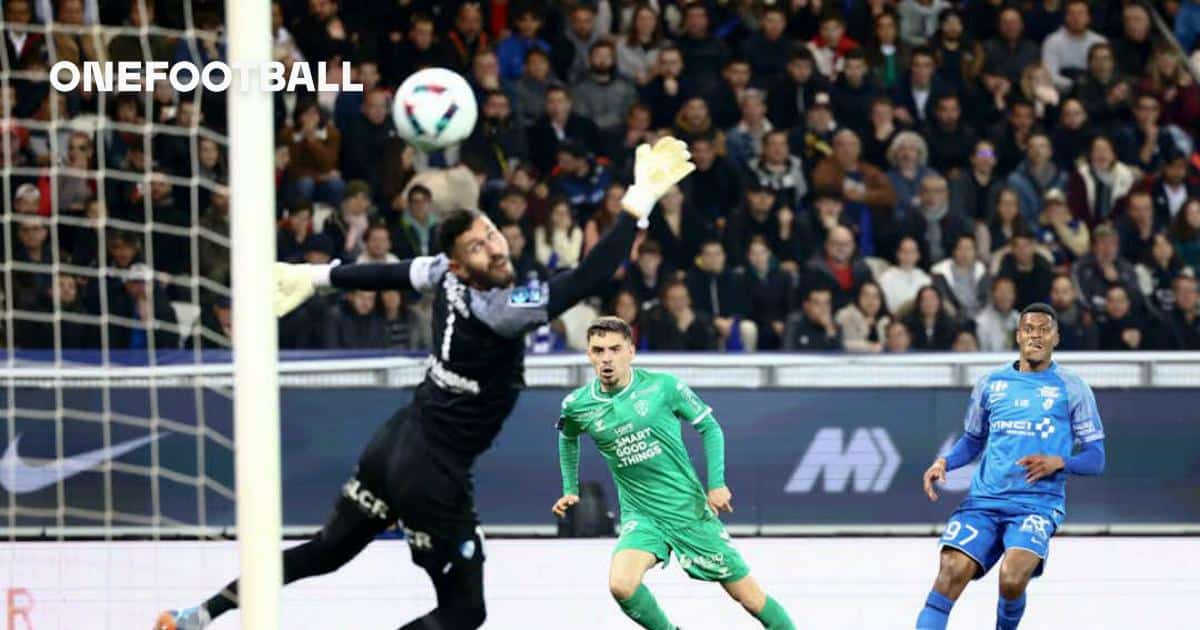 , L&rsquo;ASSE connaît le chemin de la victoire à Grenoble ! | OneFootball