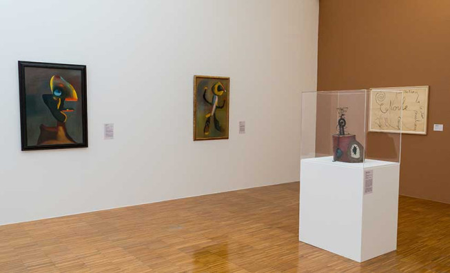 Vue de l'exposition « Miró. Un brasier de signes » présentée Musée de Grenoble en 2024 ©Claire Gabin / Ville de Grenoble-Musée de Grenoble